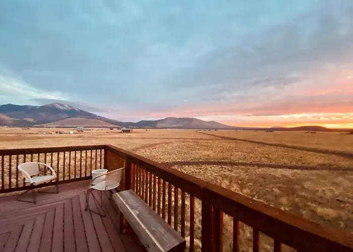 Beautiful Views! Near Grand Canyon, Chalet Flagstaff