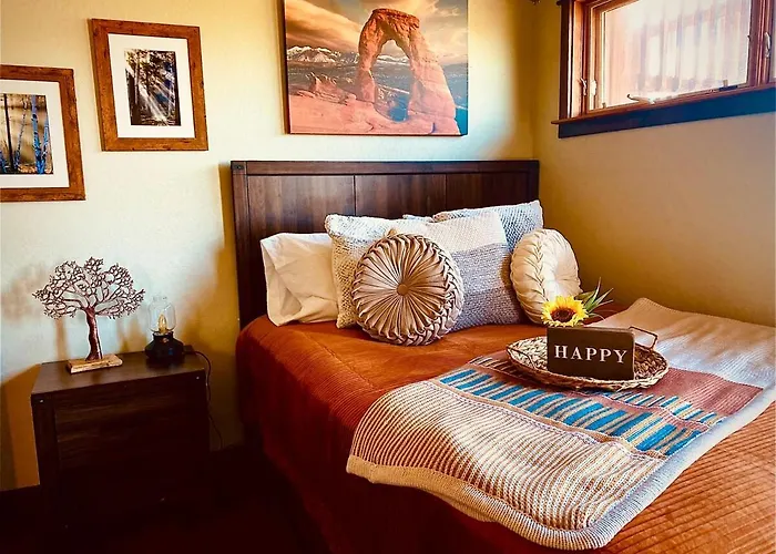 Chalet Beautiful Views! Near Grand Canyon,