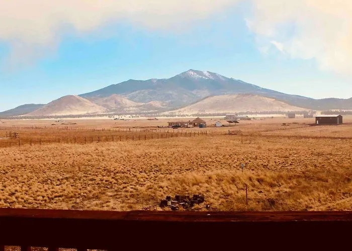 Beautiful Views! Near Grand Canyon, Chalet